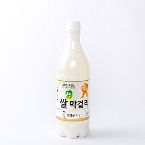 밀가루를 넣지 않아 빛깔이 맑아 깔끔하고 달달한 맛!